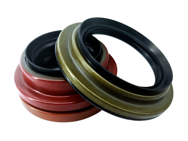 NQK SF Wheel Hub Oil Seal